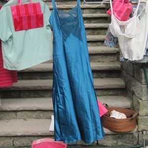 victoria's secret nightgown